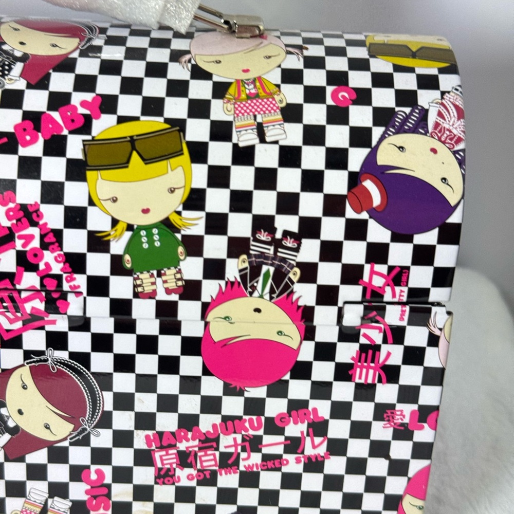 Gwen Stefani Harajuku Girls Limited Edition Checkered Lunch Box Make-up Tin New - Picture 8 of 15